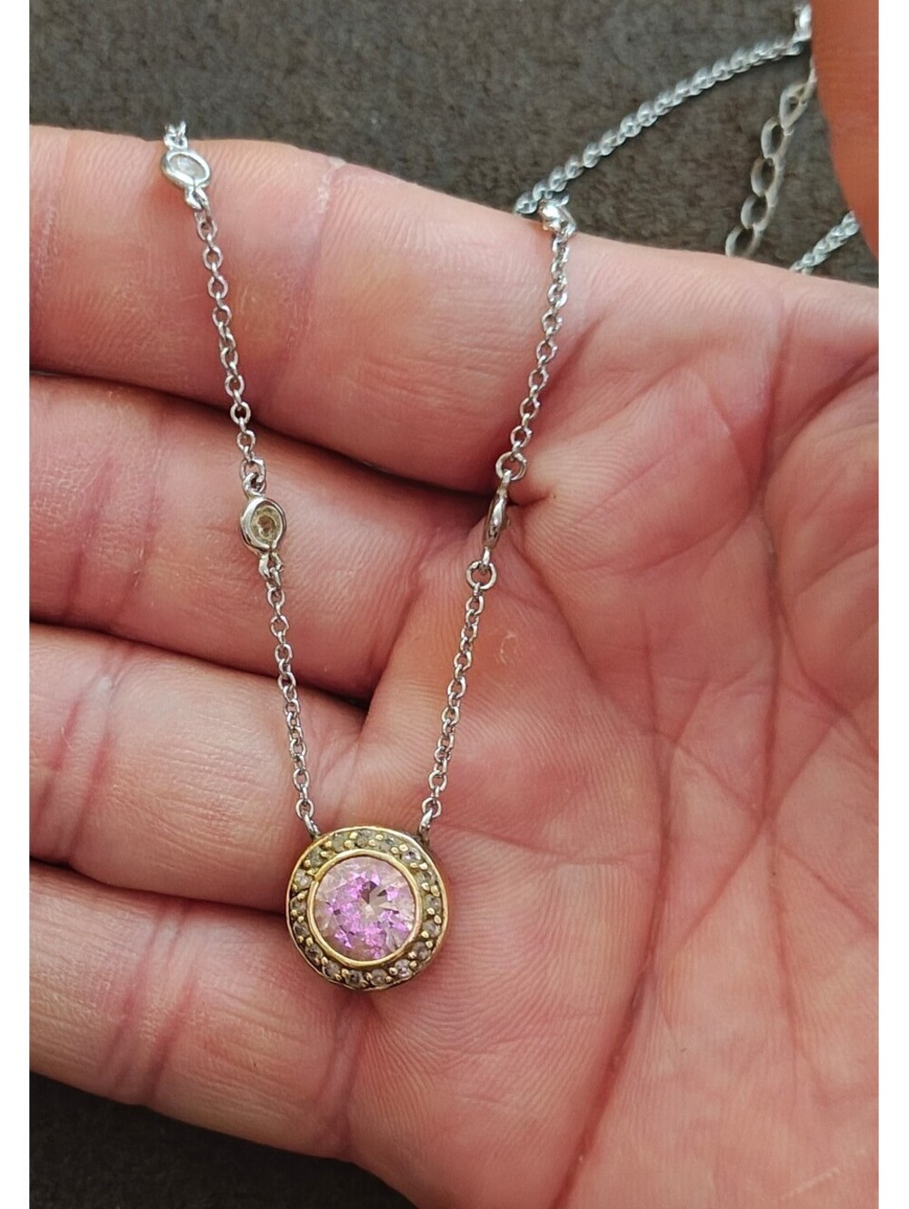 Exquisite Vintage Inspired Two-Tone Pink Halo Station Necklace